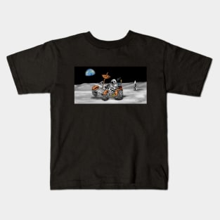 Driving on the Moon Kids T-Shirt